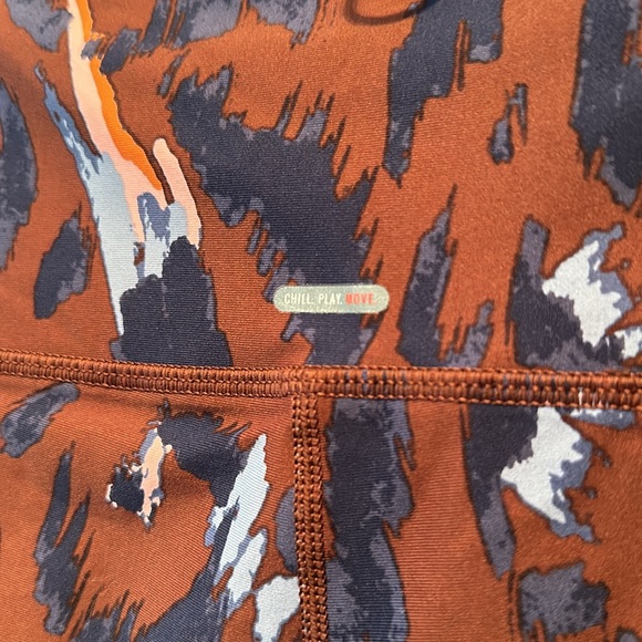 Aerie Leopard Print Leggings - Picture 6 of 7